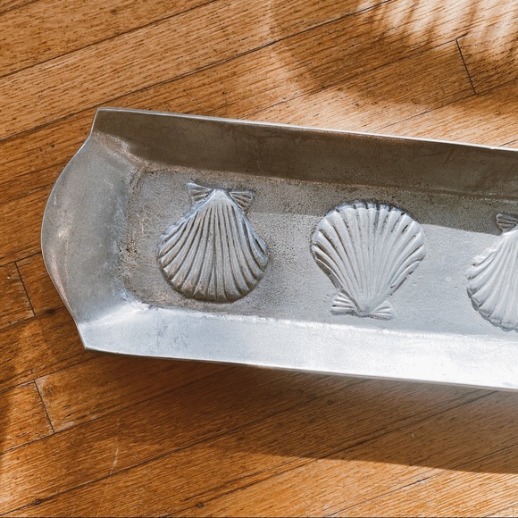 PEWTER shell trinket dish - Picture 3 of 3